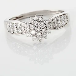 Bague Chouvia Or Blanc Diamant Synthétique