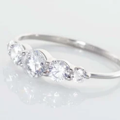 Bague Or Blanc Sibyllina Oxydes De Zirconium