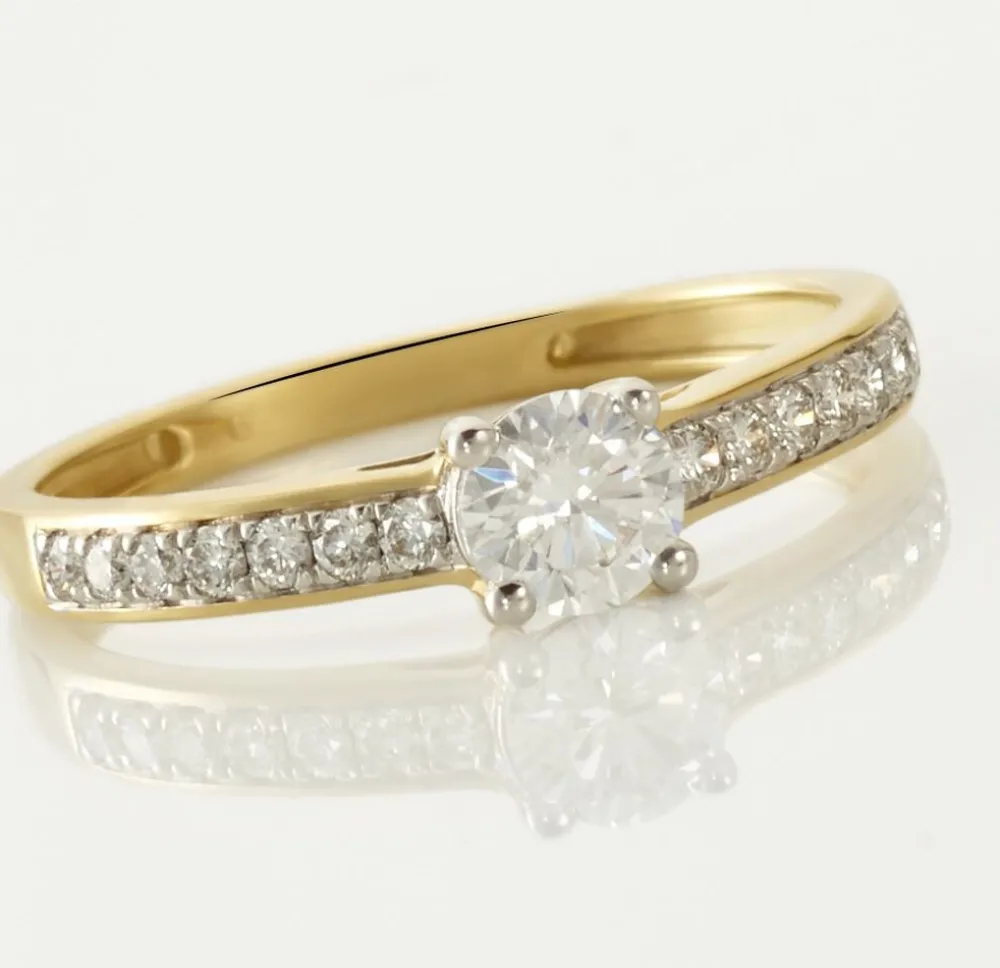 Bague Solitaire Accompagné Aramis Or Jaune Diamant Synthétique|Marc Orian Best