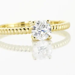 Bague Solitaire Renate Or Jaune Oxyde De Zirconium