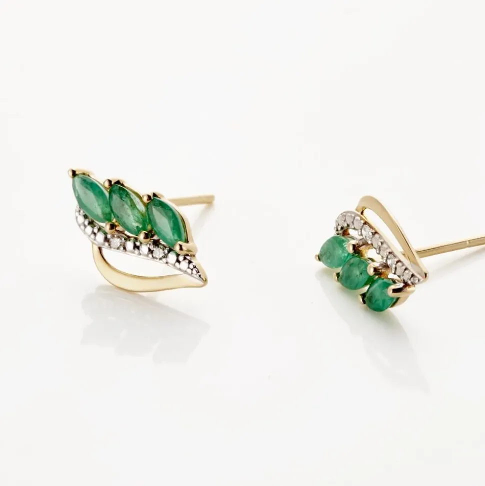 Boucles D'oreilles Puces Or Jaune Sheelagh Emeraudes Diamants