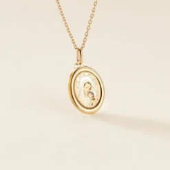 Pendentif Vierge Ovale Or Jaune