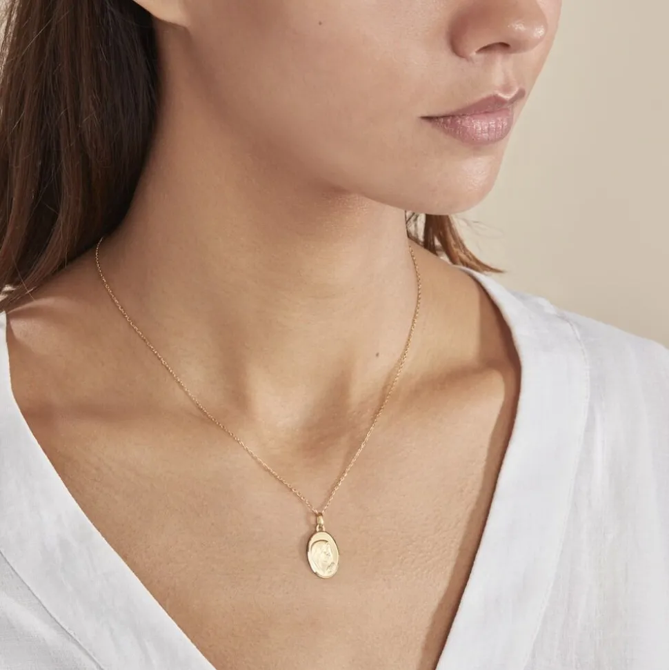Pendentif Vierge Ovale Or Jaune